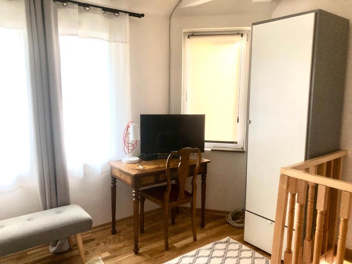 Zemoon Apartment Belgrado Esterno foto